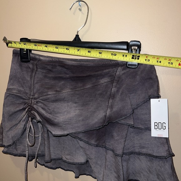 Y2K Mini Skirt Small Whimsigoth Grunge Fairy Goth  NWT BDG Urban Faded  Ruffles - Picture 13 of 13